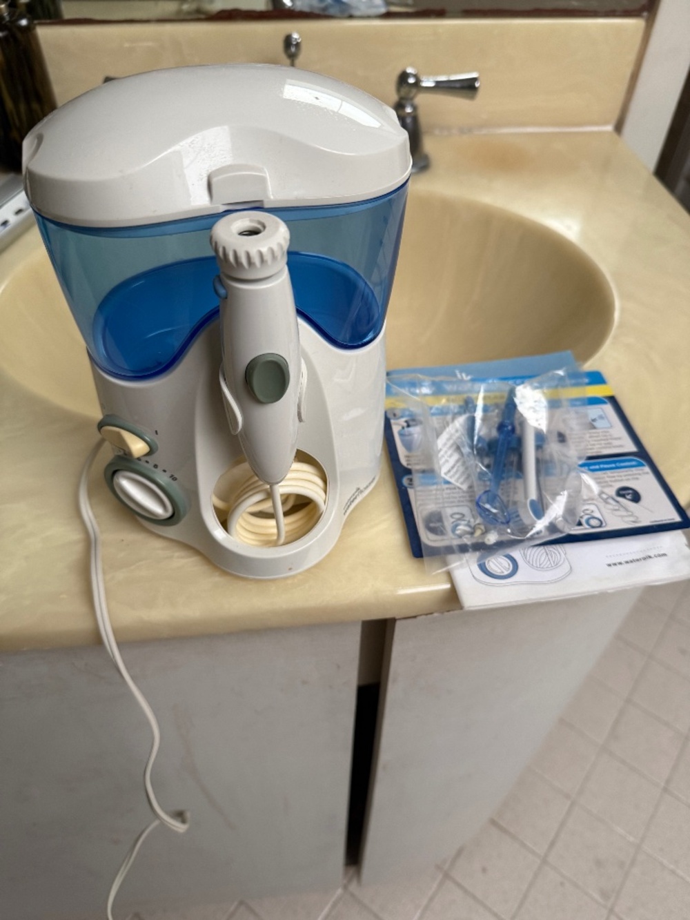 Waterpik Ultra Flosser White